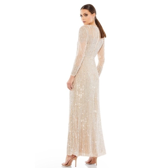 FLAWED NWT Mac Duggal Sheer Full Sequined A-Line Gown Dress in Rose Gold size 4 - Picture 2 of 13
